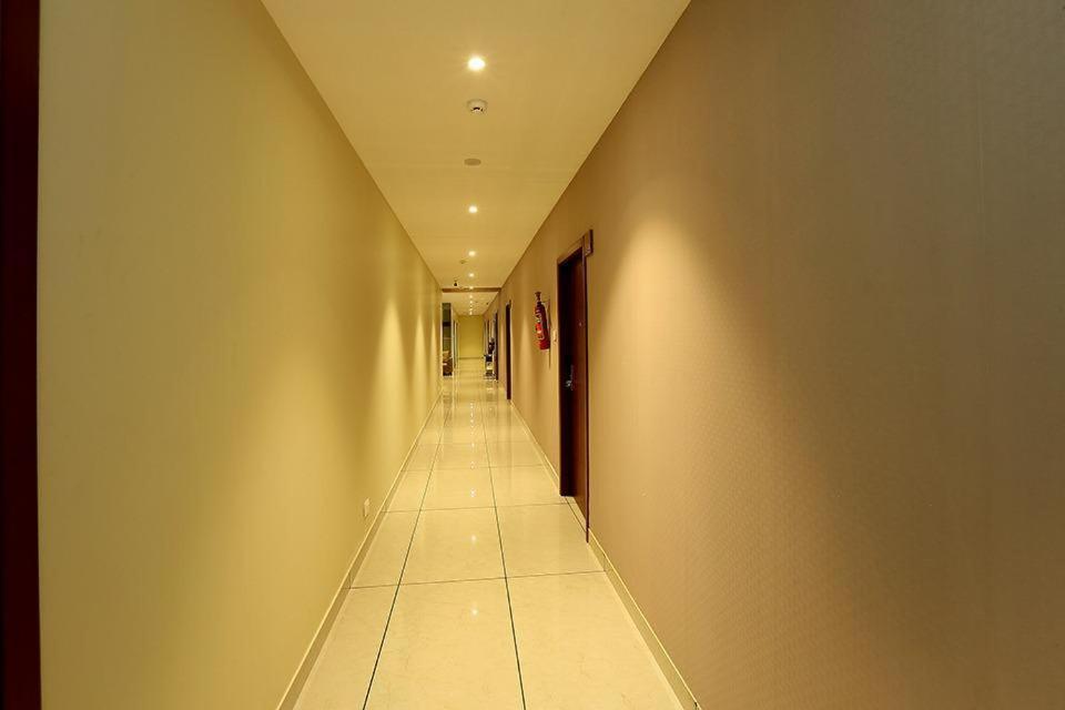 Hotel New York Square Kottayam Ngoại thất bức ảnh
